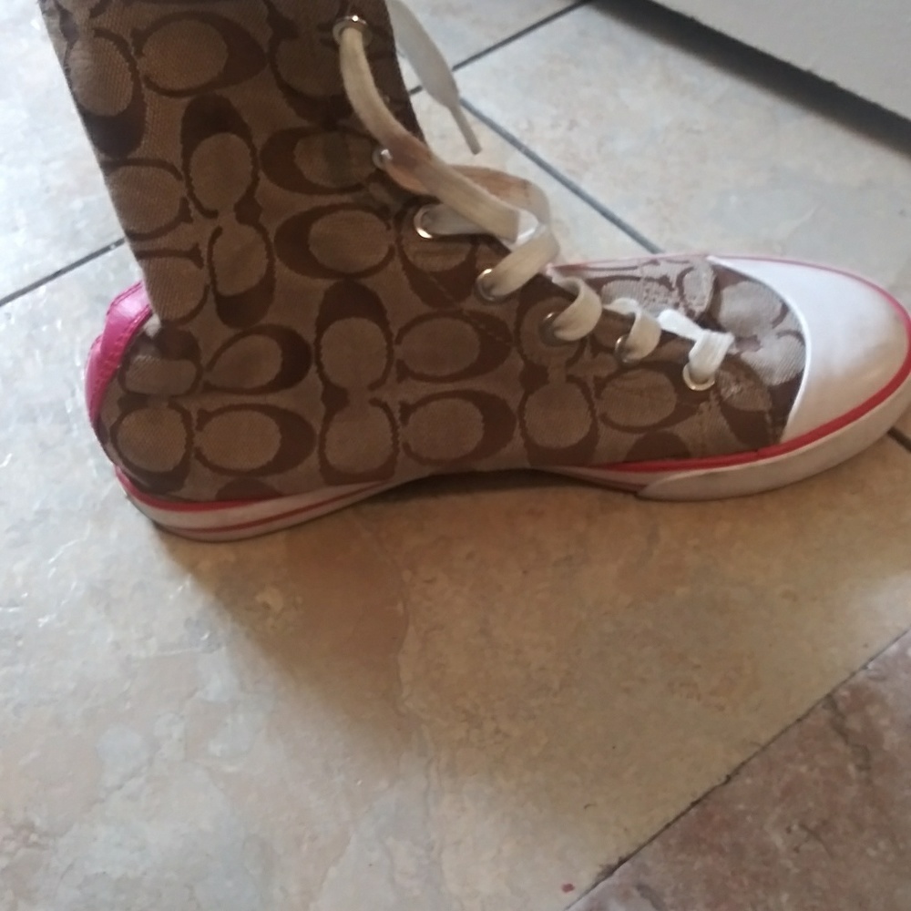 Coach shoes - Picture 3 of 4